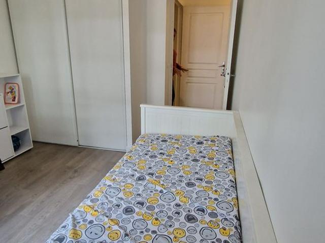 3 pièces – A deux pas du RER A – Balcon – Parking