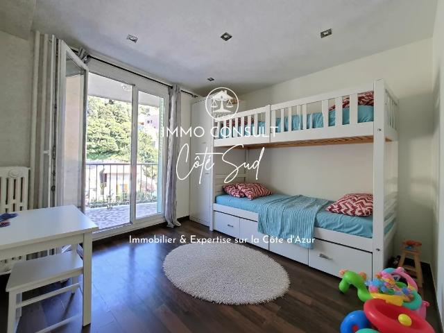 3 pièces avec balcon Nice Estienne d'Orves