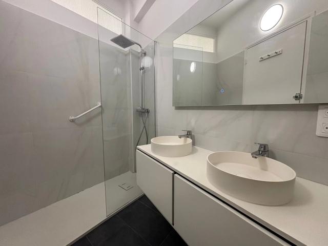 3 pièces + cave NICE CENTRE 499 000 euros HAI 73m² Nice