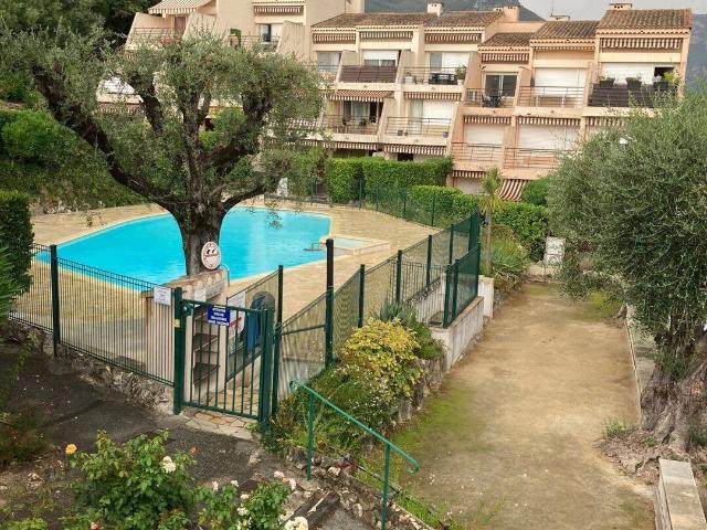 3 PIECES DE 56M² EN DUPLEX