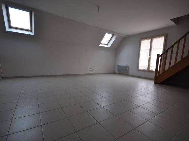 3 PIECES EN DUPLEX