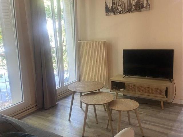3 pièces Meublé 57,47 m² 1er étage Colocation non autorisée