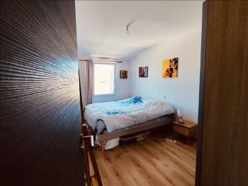 3 pièces Meublé 62 m² 4ème étage Colocation non autorisée