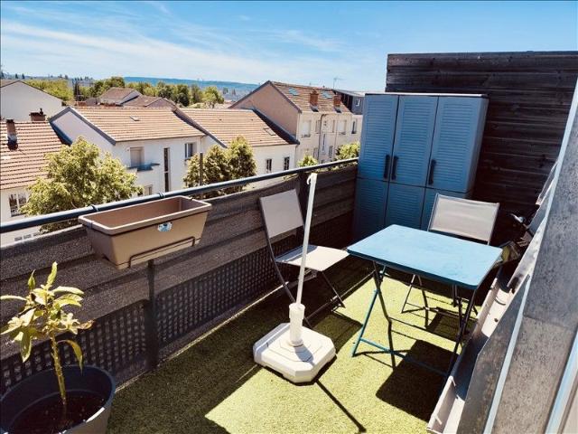 3 pièces Meublé 62 m² 4ème étage Colocation non autorisée