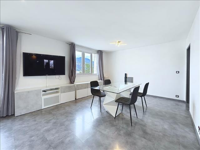 3 pièces Meublé 71,17 m² 7ème étage Colocation non autorisée
