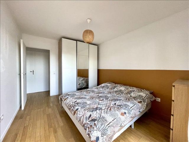 3 pièces Meublé 73 m² 1er étage Colocation non autorisée