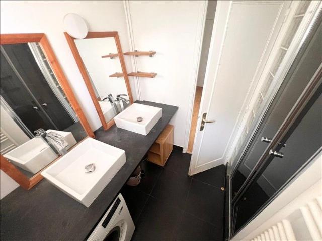 3 pièces Meublé 78 m² 7ème étage Colocation non autorisée