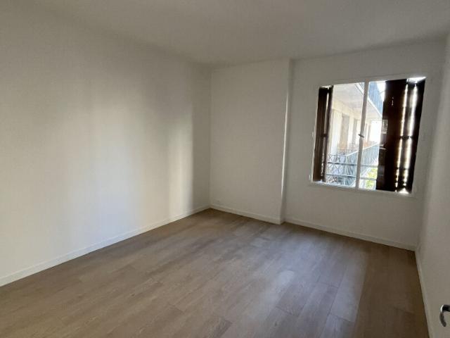 3 PIECES MODERNE