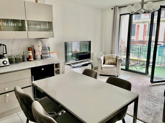 3 PIECES RESIDENCE DE STANDING