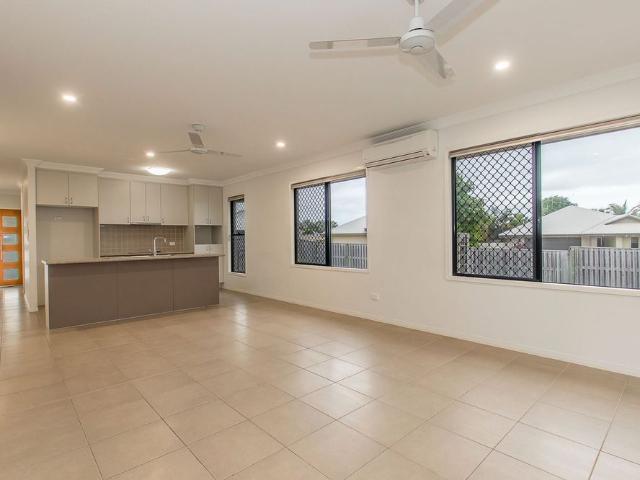 3 Pincer Ct, Bushland Beach