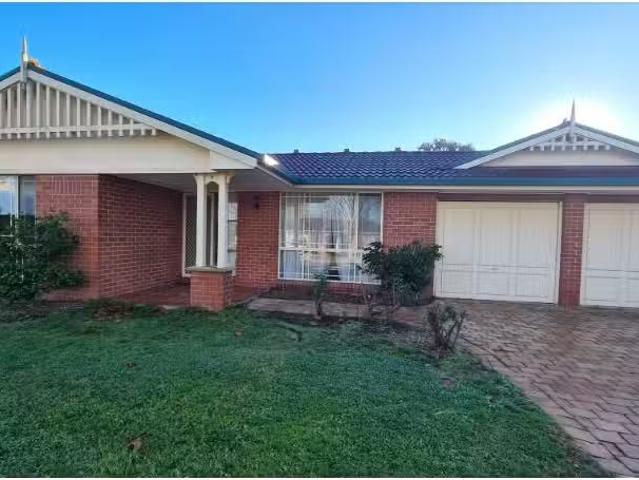 3 Plane Tree Close, BOWRAL House for rent Listed by Rental En.