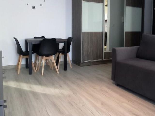 3 pokoje, 54 m², wynajem, 2 balkony, garaż, Ząbki