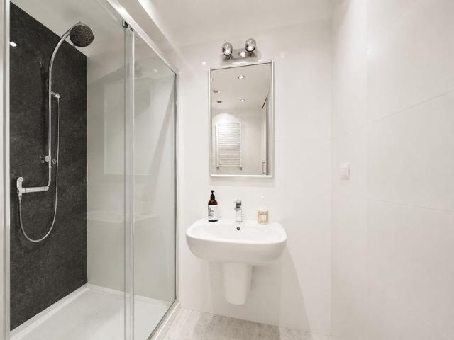 3 pokoje I Holland Park I Pl. Trzech Krzyży 97 m²
