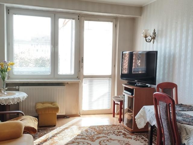 3 pokoje + kuchnia + duży balkon