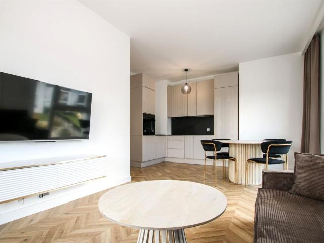 3 pokoje + miejsce w hali garazowej, duzy balkon ul. Korfantego, Słupsk