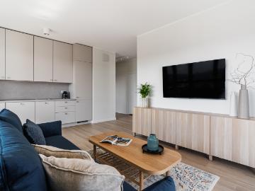 3 pokoje, nowe, duży balkon, klimatyzacja