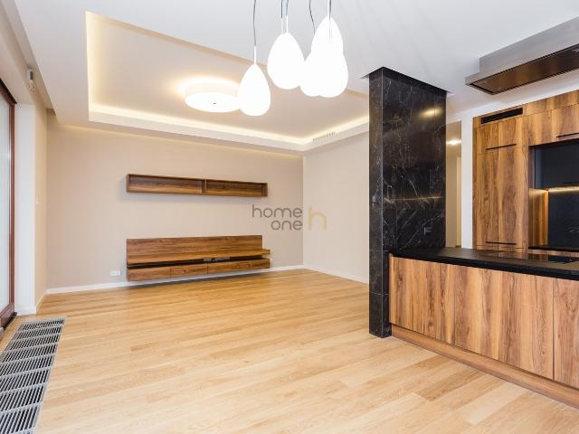 3 pokojowy apartament do wynajęcia w Centrum Warszawy