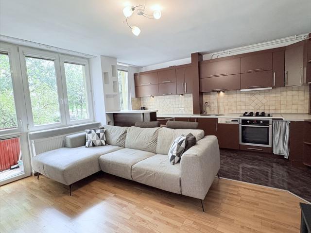 3 pokojowe mieszkanie 47 m² na Bródnie balkon, piwnica