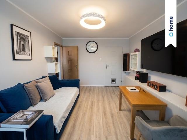 3 pokojowe mieszkanie 49 m² z jasną kuchnią i piwnicą polecam!