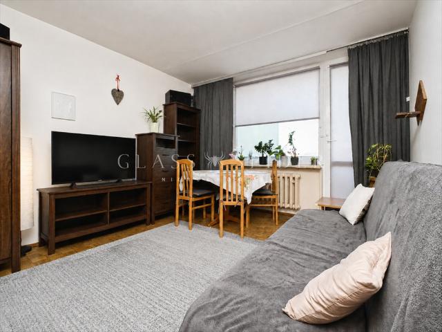 3 pokojowe mieszkanie 50,7 m² z balkonem, blisko metra polecam