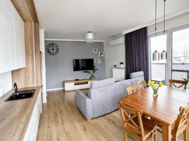 3 pokojowe mieszkanie 56,5 m2 z balkonem polecam