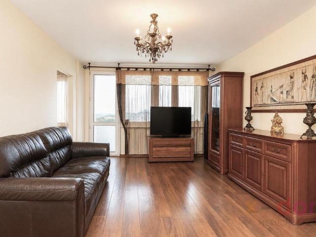 3 pokojowe mieszkanie 58 m² z balkonem polecam