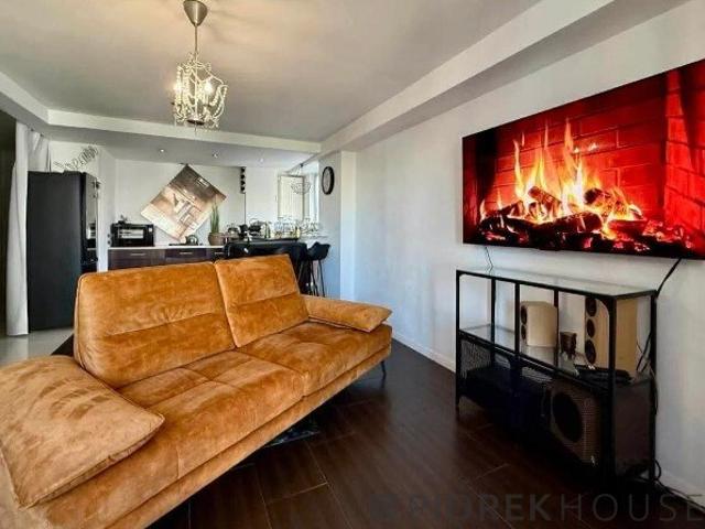 3 pokojowe mieszkanie 58 m² z balkonem w Pradze Południe