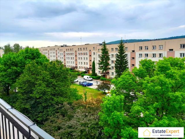 3 pokojowe mieszkanie 59,32 m² z potencjałem w Kielcach polecam!