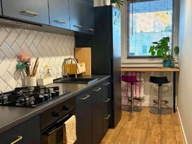 Sprzedam 3 pokojowe mieszkanie z balkonem 10 m² na Białołęce