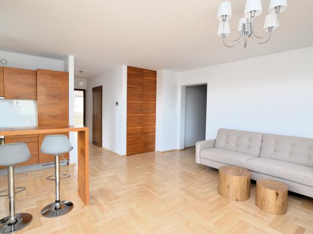 3 pokojowe mieszkanie z balkonem ul. Miłkowskiego / garaż / RENT