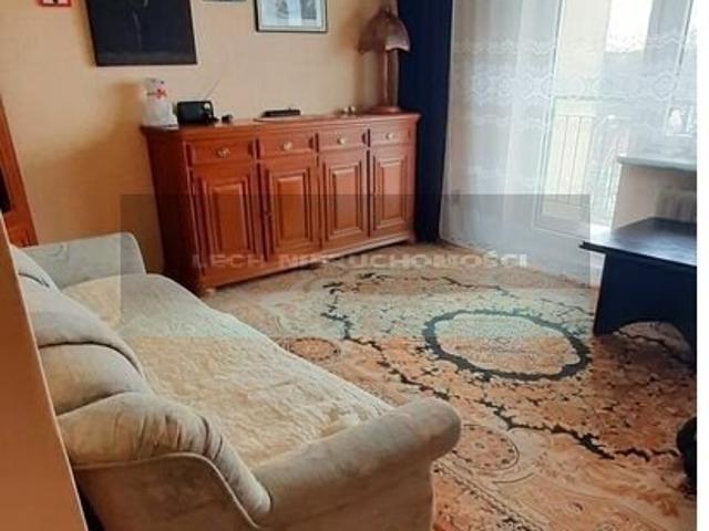 3 pokojowe mieszkanie z balkonem cicha okolica w Jabłonnie
