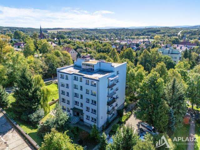 3 pokojowe mieszkanie z balkonem i własnym ogrzewaniem