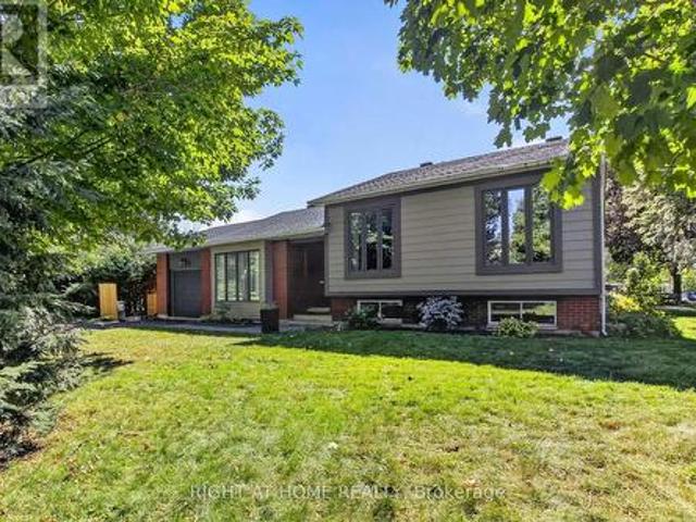 3 Pommel Crescent, Ottawa, ON, K2M 1A3 house for sale | Listing ID X13822 | Royal LePage