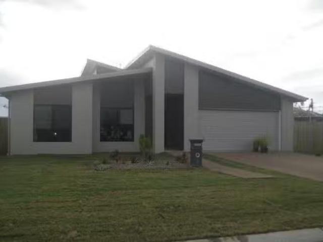 3 Pongamia Parade, Mount Low, QLD 4818
