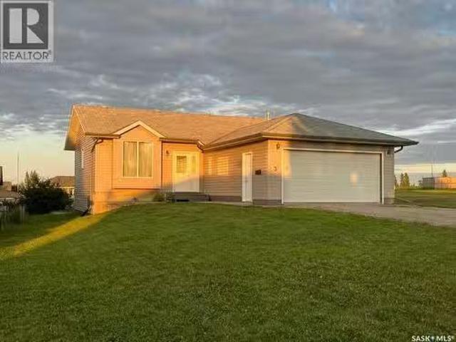 3 Poplar Place, Birch Hills, SK, S0J 0G0 house for sale Lis.