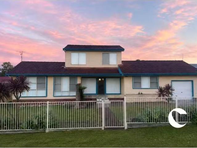 3 Pring Street, Warners Bay House for rent Listed by Emily Fa.