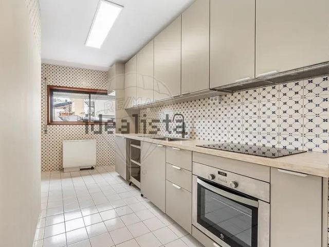 3 quarto, Vila Nova de Famalicão Braga LS105271511