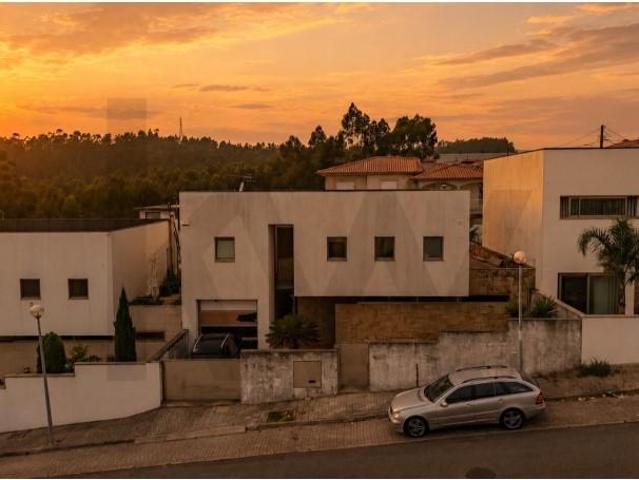 3 quarto, Vila Nova de Famalicão Vila Nova de Famalicão 103965175