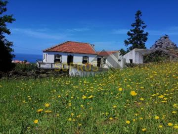 3 quarto, Açores Angra do Heroísmo 9700 102587552