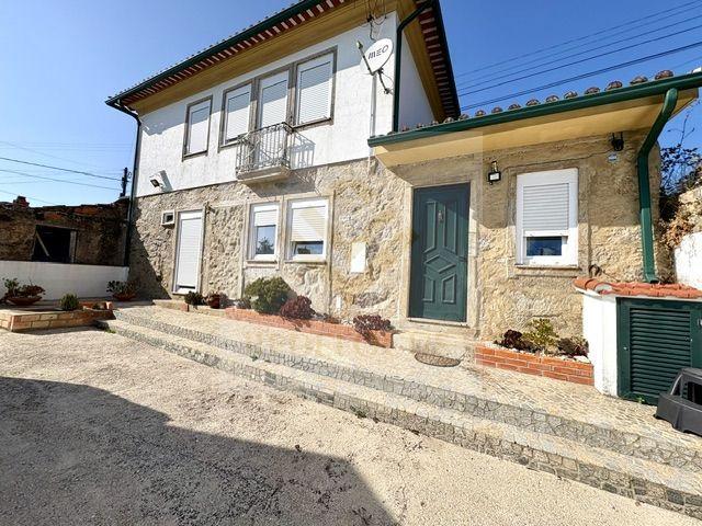 3 quarto, Aveiro Oliveira de Azeméis 3720 104824481