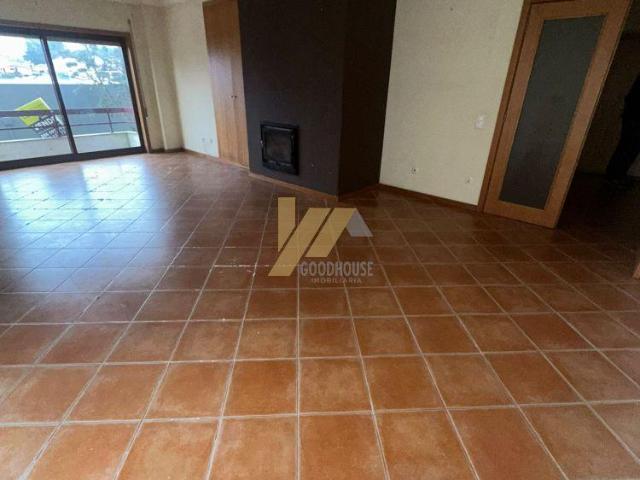3 quarto, Aveiro Oliveira de Azeméis 3720 99720082