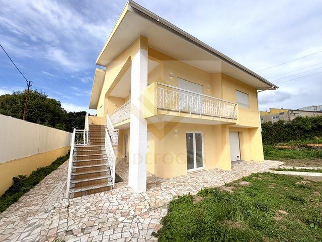 3 quarto, Aveiro Santa Maria da Feira 4535 105683806