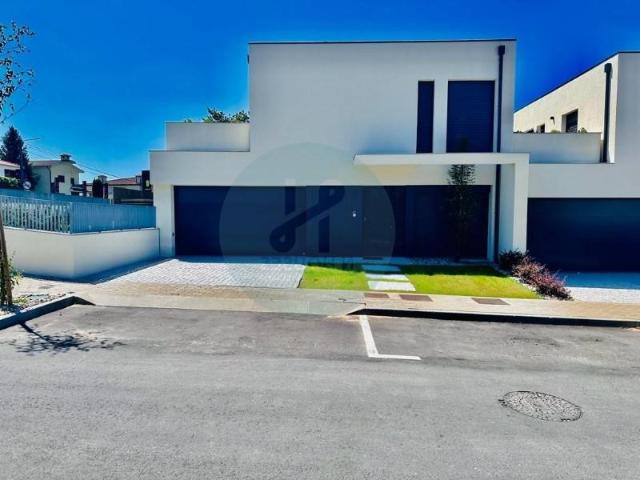3 quarto, Braga Braga 104893142
