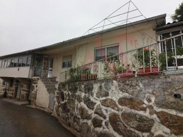 3 quarto, Fafe Fafe 4820 400 102526858
