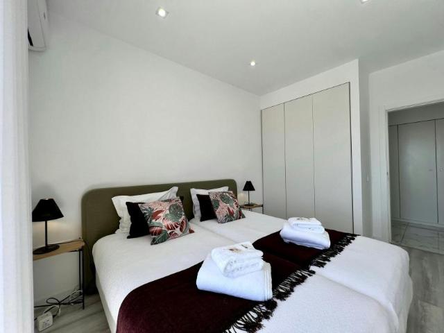 3 quarto, Faro Faro 8000 284 105686745
