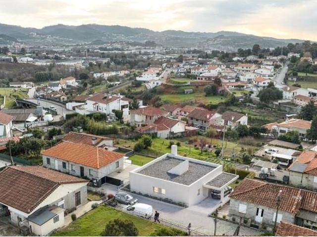 3 quarto, Guimarães Guimarães 4815 302 98260636