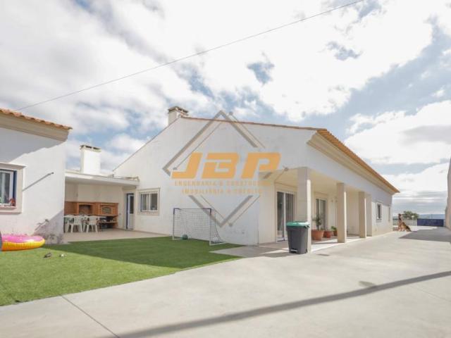 3 quarto, Leiria Alcobaça 2460 104972968