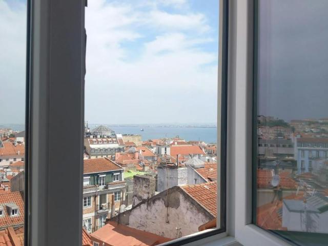 3 quarto, Lisbon Lisbon 1200 190 LS104941738