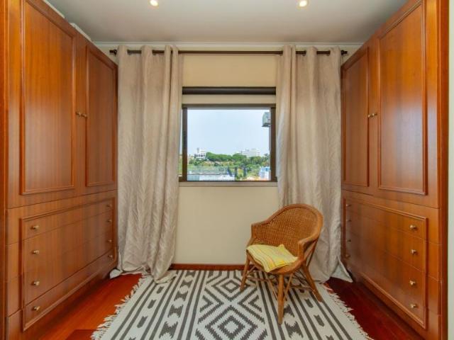 3 quarto, Lisboa Oeiras 2790 105119098