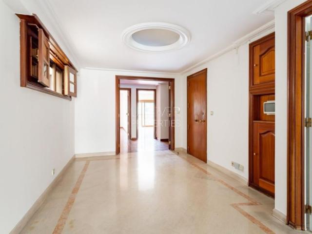 3 quarto, Lisboa Lisboa 1050 102052325